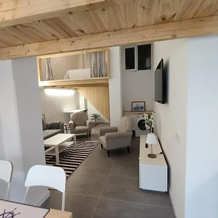 New & Modern Loft